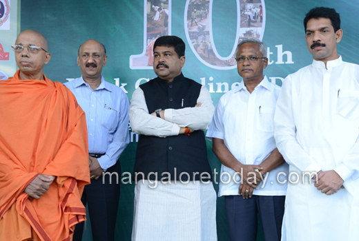Union Minister Dharmendra Pradhan launches Swachch Bharath campaign of Ramakrishna Mission 1